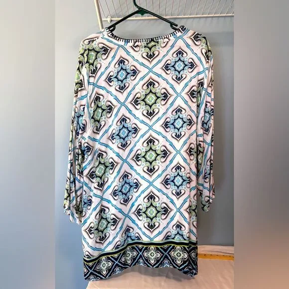 NWT Chico’s Blue and green tunic top size 3/xlarge 100% rayon breezy summer - Picture 4 of 8